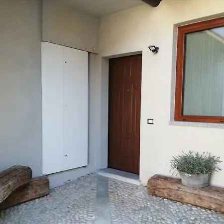 Appartement Piccola Nel Centro Storico Arona