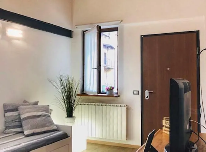 Piccola Nel Centro Storico *